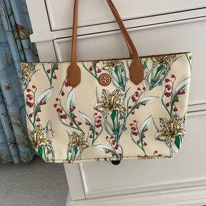 Tory Burch tote